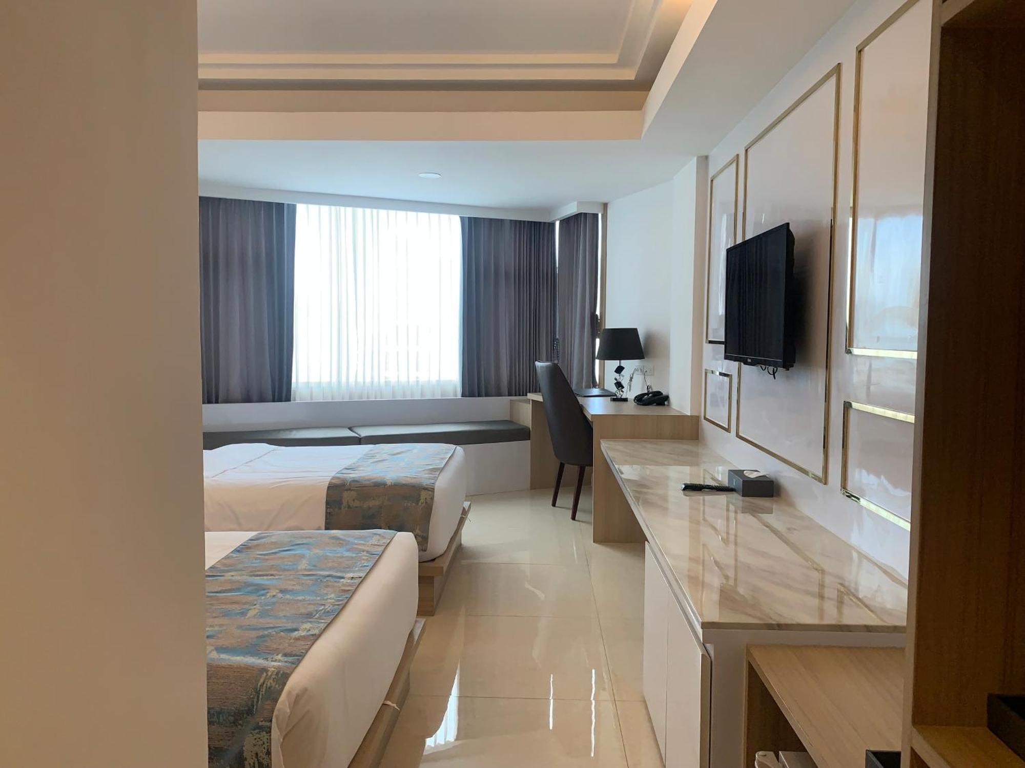 Jomtien Holiday Pattaya Extérieur photo